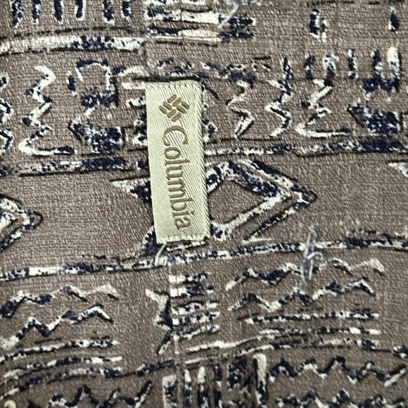 Columbia Aztec Southwestern Hawaiian Print Short Sleeve Cotton Button Down Shirt - Picture 7 of 13